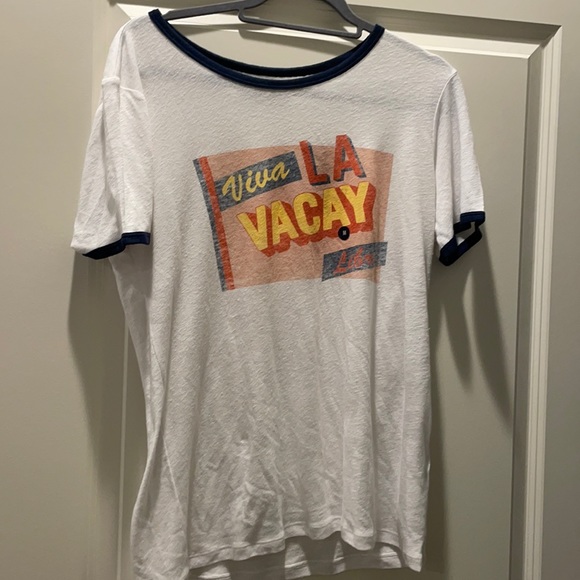 Abercrombie & Fitch women’s Tshirt size medium - Picture 1 of 3